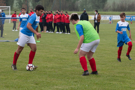 COLOMBEY-3.jpg